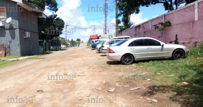 Confinement du Grand Libreville : Portes closes, parkings bondés...