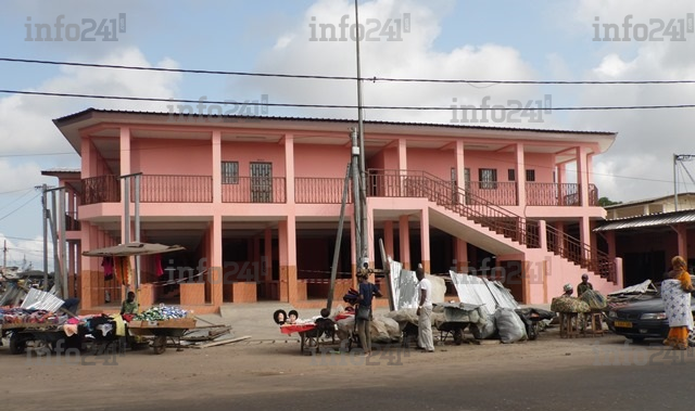 Port-Gentil&nbsp;: Pas d’eau au marché Grand village, commerçantes et clients voués à la débrouille