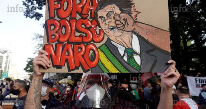Brésil&nbsp;: Des manifestants réclament la destitution du président Jair Bolsonaro