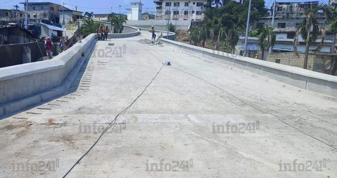 Surcoûts et inefficacité : l’impasse des routes en béton au Gabon, stars de l’ère de la transition