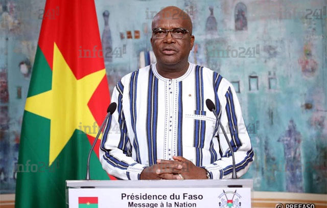 Burkina Faso : le président Kaboré arrêté par des militaires mutins