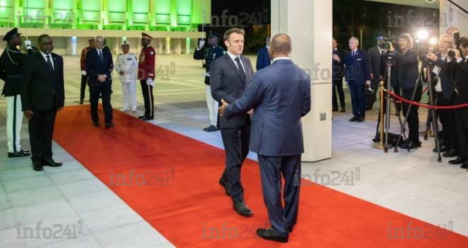 Emmanuel Macron au Gabon : une première pour un chef d’Etat français depuis 13 ans 