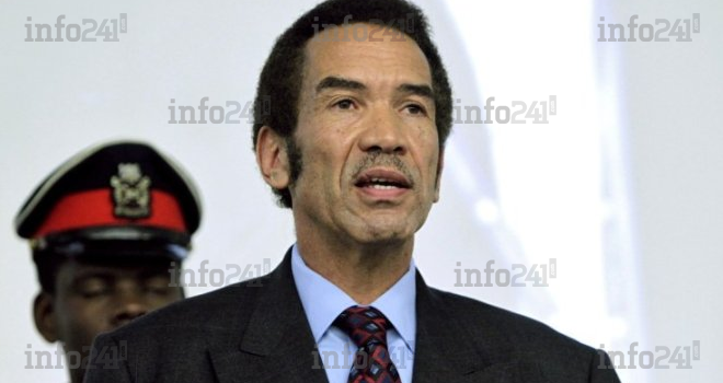 Botswana : L’ex-président Ian Khama de retour dans son pays malgré ses 2 mandats d’arrêt