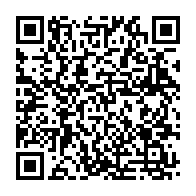 qrcode:https://news241.com/mouila-un-ecogarde-de-35-ans-foudroye-en-plein-match-de-football,12027
